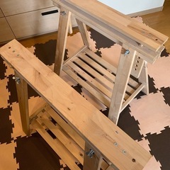 IKEA  ラグカプテン　脚
