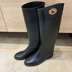 ダフナレインブーツ 24.5センチ　黒 長靴