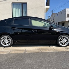 トヨタディーラー購入！ 車検R9.4まで！H24 30プリウス G's ブラックの画像