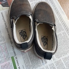 vans 17 スニーカー
の画像