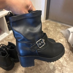 女の子　19cm　黒ブーツの画像