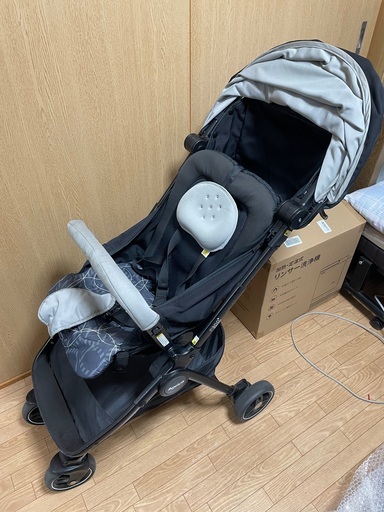Aprica ナノスマートプラス コンパクトに畳めるベビーカー