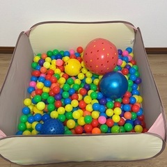 畳めるボールプール