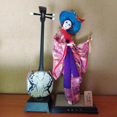琉球人形と三線オルゴール