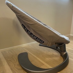 nuna バウンサー リーフグロウ（シャンパン）リクライニング付
の画像