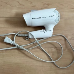 [値下げ中]Panasonic ドライヤーの画像
