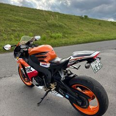 ★Honda CBR 1000　★800,000円　★即決購入のみ送料無料の画像