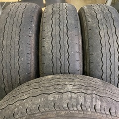 無料中古タイヤ　ハイエース、キャラバン等に　195/80R15 ...