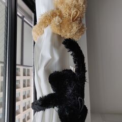 動物のカーテン留め