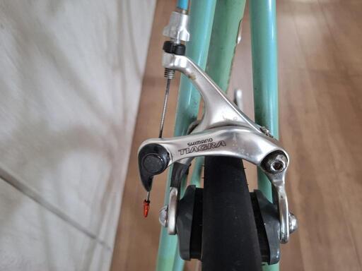 ロードバイク クロモリビアンキ Bianchi (のびたはくしょん) 上