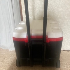 キャンプ　アウトドア　大型クーラーボックスの画像
