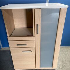 【良品】キッチンカウンター ベージュ系 ガラス戸 お洒落 早い者...