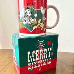 新品 ミッキーマウス クリスマス コーヒーカップ