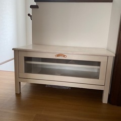 テレビ台