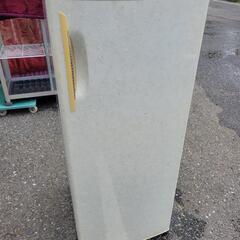 冷凍庫　SANYO