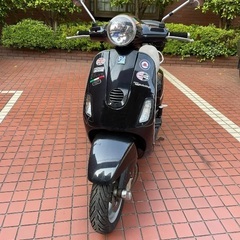 vespa ベスパ LX125 ブラックの画像