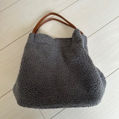 Blucielo nuovo ボアハンドバッグ グレー　ショルダーバッグの画像