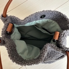 Blucielo nuovo ボアハンドバッグ グレー　ショルダーバッグの画像