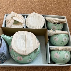 蓋付き
湯呑みセット の画像