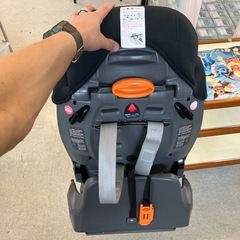 K2505-330 Aprica チャイルドシート 自動車用　ブラック レッド キズ汚れ有り の画像