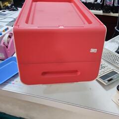 収納ケース各色1つ