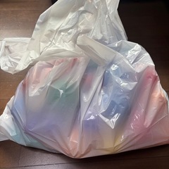 ボールプールのボール 100個ほどの画像