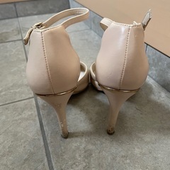 24.5cm パンプス　アンクル付き　REZOYの画像