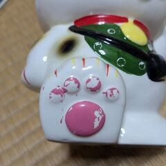貯金箱の画像