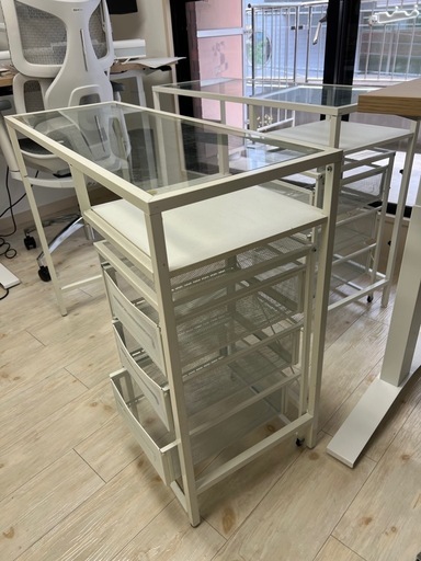中古・IKEA・ヴィットショー シェルフユニット ラップトップテーブル付・引取可 中古】[IKEA] ヴィットショー シェルフユニット ラップトップ