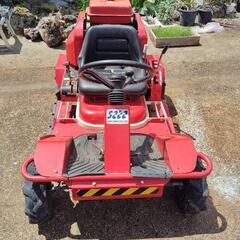 ヤンマー乗用草刈機の画像