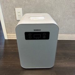ミニ冷温冷蔵庫の画像