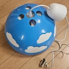 IKEA青い雲模様のシーリングライト