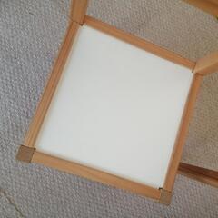 IKEA　キッズテーブルセットの画像