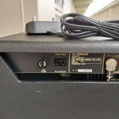 ～5/18 48000円⇒25000円 　名機！YAMAHA ヤマハ ギターアンプ F100-212 音響機材 オーディオ ＋ 2ボタンフットスイッチ 中古 動作品 コマ&カバー付きの画像