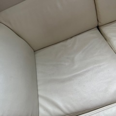 【無料で差し上げます】ローソファーの画像