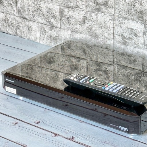 【2025年新作】 Panasonic「DMR-UX7030」HDD7TB・3チューナー レコーダー