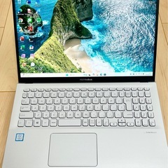 ASUS 大画面ノートPC Corei5 第8世代 8GB SS...