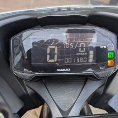 【人気希少車】ホワイト＆低走行　スズキ　GSX-R125の画像