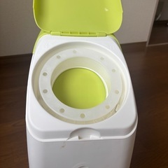 アップリカ　オムツを捨てるためのもの