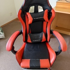 早い者勝ち！！ゲーミングチェア　中古