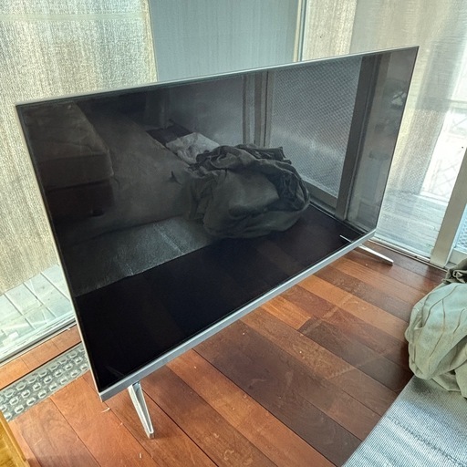 シャープ70インチ　テレビ