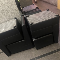 BARにあるようなソファー