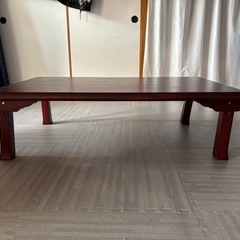 折りたたみテーブルの画像