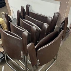 パイプ椅子の画像