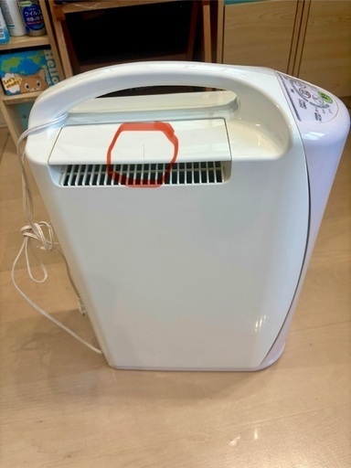 CORONA 除湿器 衣類乾燥除湿器 CD-S6318 Used/キレイ 美品】CORONA 衣類乾燥除湿器 CD-S6318 2018年製