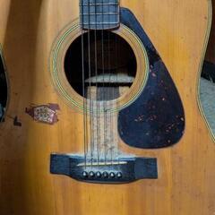 YAMAHAギター301