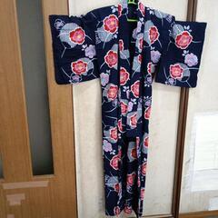 浴衣　紺色　花柄