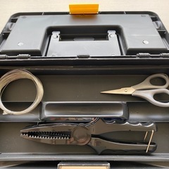 【sold out】魚釣り用品 一式 道具箱付きの画像