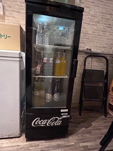 レトロ！コカコーラ冷蔵庫