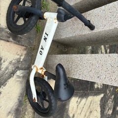 こども自転車　ペダルなしの画像